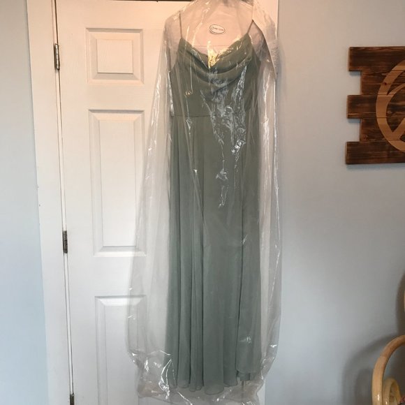 Davids Bridal cowl neck chiffon bridesmaid dress with slit - Picture 14 of 14